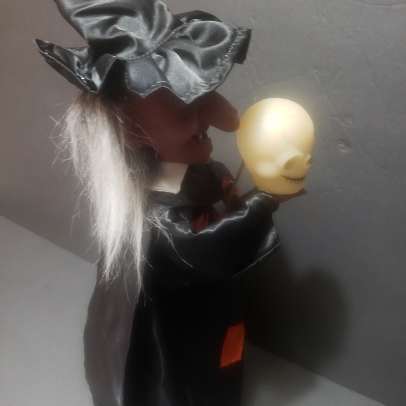 Vintage 1988 FUNNY TOYS Halloween "Witch" Figure - Picture 7 of 11